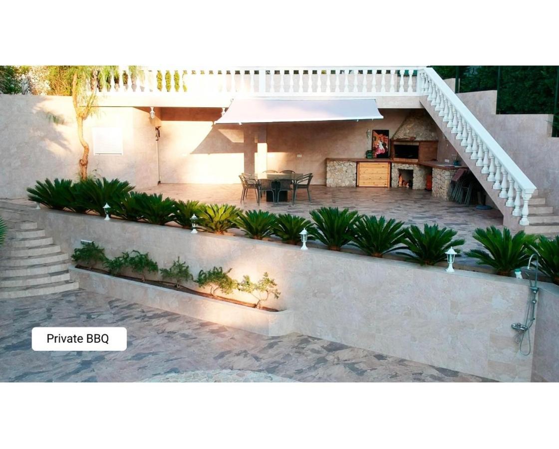 Luxury Villa, Private Beach N Pool Lloret de Mar